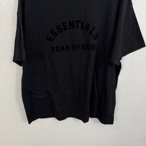 Fear Of God Essentials SS23 Mock Neck Half Sleeve Oversized T-Shirt Jet Black XS - Picture 6 of 12